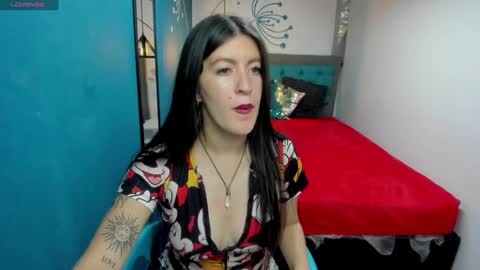 Snapshot of ameliegray chatting on 4, 12, 2024 A M E L I E online show from 4, 12, 2024