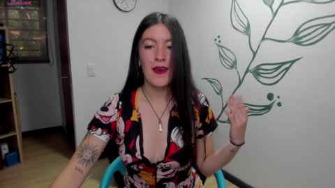 Snapshot of ameliegray chatting on 13, 12, 2024 A M E L I E online show from 13, 12, 2024
