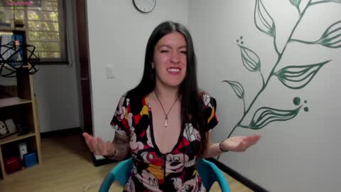 Snapshot of ameliegray chatting on 13, 12, 2024 A M E L I E online show from 13, 12, 2024