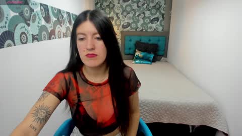 Snapshot of ameliegray chatting on 24, 1, 2025 A M E L I E online show from 24, 1, 2025