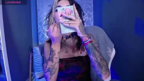 AMELIEROUS .. see you tomorrow  kisses online show from 3, 2, 2026