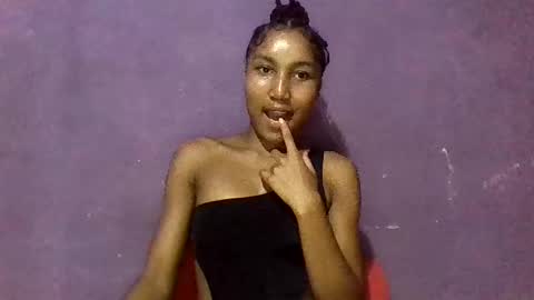 amelisy20005 online show from 7, 1, 2026