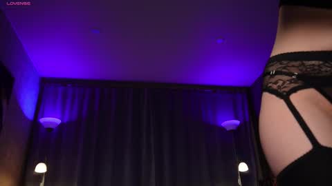 Snapshot of amelyxxx chatting on 5, 3, 2025 Amy online show from 5, 3, 2025