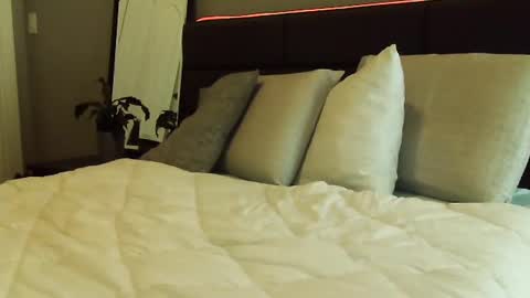 Snapshot of amera_gray chatting on 7, 2, 2025 HOT white naughty leo xxx online show from 7, 2, 2025