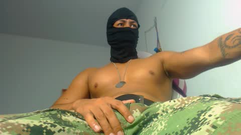 Snapshot of american_challenges chatting on 1, 11, 2025 miguel online show from 1, 11, 2025