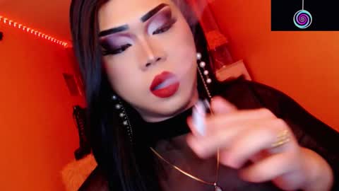 Queen Mireska online show from 22, 11, 2025