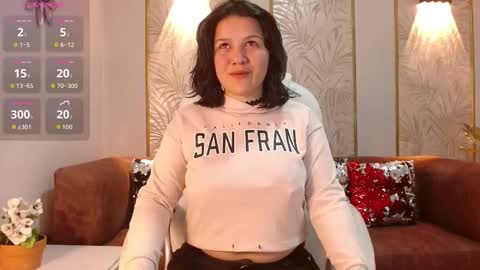 Snapshot of amie_gh chatting on 20, 10, 2025 Amie online show from 20, 10, 2025