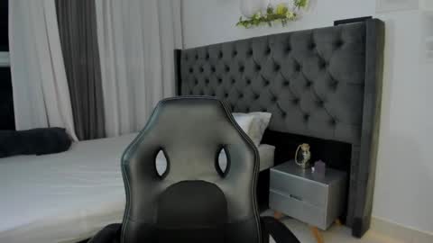 Amira sweet online show from 10, 9, 2025