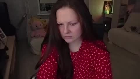 Mila online show from 17, 11, 2025