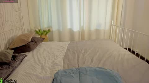 Snapshot of amilia_may chatting on 2, 4, 2026 amilia_may online show from 2, 4, 2026