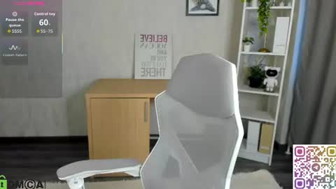 Snapshot of amilia_may chatting on 5, 7, 2026 amilia_may online show from 5, 7, 2026