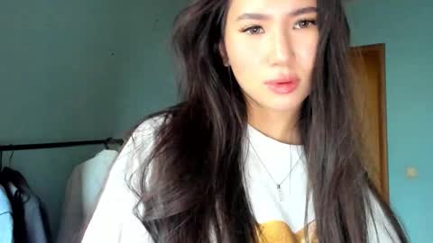 Amina online show from 24, 10, 2025