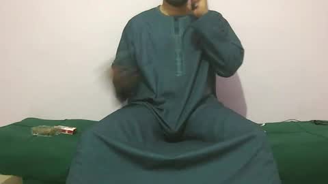 Snapshot of amir_elaraby chatting on 29, 9, 2025 Amir online show from 29, 9, 2025