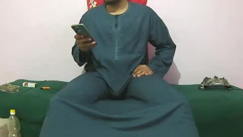 Snapshot of amir_elaraby chatting on 20, 12, 2025 Amir online show from 20, 12, 2025