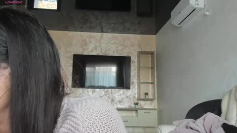 Snapshot of amirarossee chatting on 19, 2, 2025 Amirarossee online show from 19, 2, 2025