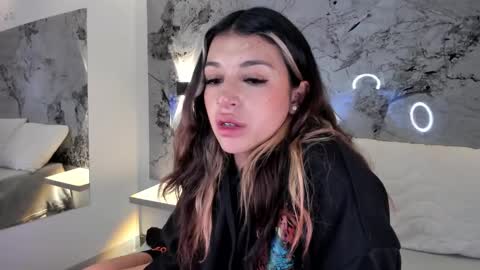 Snapshot of ammy_camm chatting on 3, 12, 2024 Ammy  online show from 3, 12, 2024