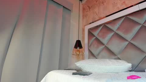 Snapshot of ammy_durand chatting on 24, 1, 2025 ammy durand online show from 24, 1, 2025