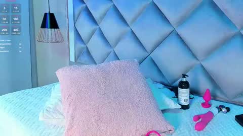 Snapshot of ammy_durand chatting on 18, 2, 2025 ammy durand online show from 18, 2, 2025