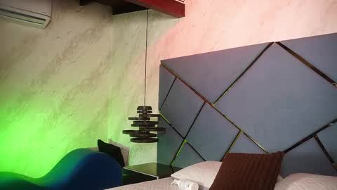 Snapshot of ammy_durand chatting on 11, 1, 2026 ammy durand online show from 11, 1, 2026