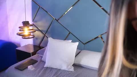 Snapshot of ammy_durand chatting on 12, 2, 2026 ammy durand online show from 12, 2, 2026