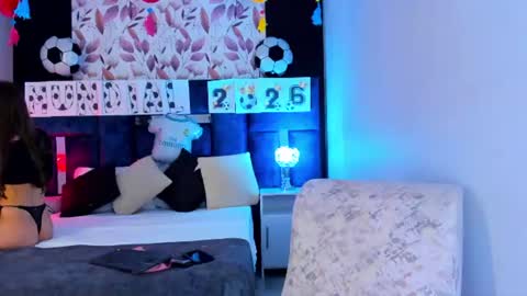 Snapshot of ammyjoness_ chatting on 18, 6, 2026 Ammy Jones online show from 18, 6, 2026