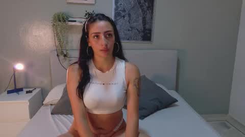 A M M Y  online show from 6, 2, 2026