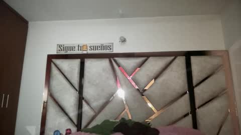 Snapshot of ammytylorxx chatting on 20, 12, 2025 Ammy online show from 20, 12, 2025