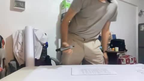 Snapshot of amo_s chatting on 28, 10, 2025 amo_s online show from 28, 10, 2025