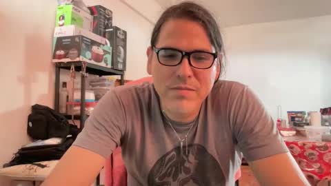 Snapshot of amo_s chatting on 5, 11, 2025 amo_s online show from 5, 11, 2025