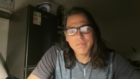 Snapshot of amo_s chatting on 18, 11, 2025 amo_s online show from 18, 11, 2025