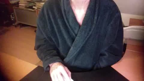 Amor2200 online show from 1, 12, 2025