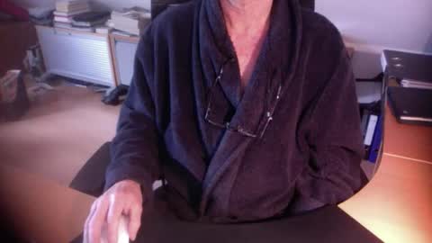 Amor2200 online show from 8, 2, 2026