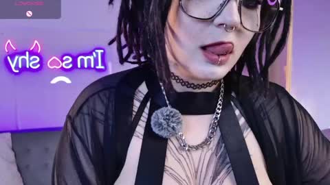 Snapshot of amorefae chatting on 15, 5, 2026 amore online show from 15, 5, 2026