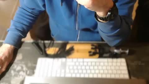 amslave4f online show from 14, 4, 2026