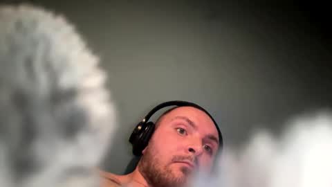 Snapshot of amwillz1997 chatting on 9, 11, 2025 amwillz1997 online show from 9, 11, 2025