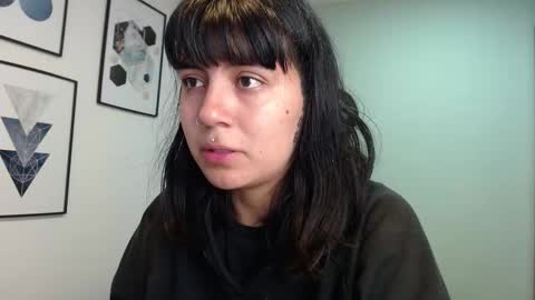 Amy 3 online show from 3, 2, 2026