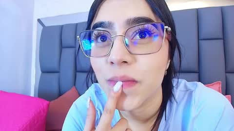 Snapshot of amy__wats0n chatting on 29, 4, 2026 amy__wats0n online show from 29, 4, 2026