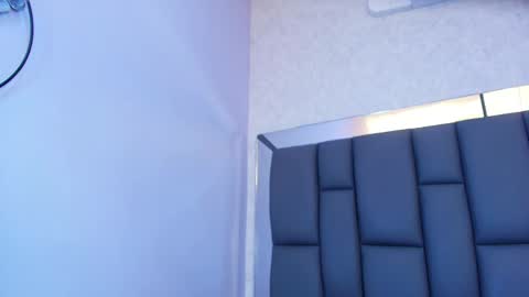 Snapshot of amy__wats0n chatting on 5, 5, 2026 amy__wats0n online show from 5, 5, 2026