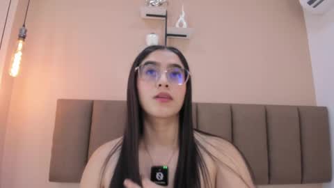 Snapshot of amy__wats0n chatting on 26, 5, 2026 amy__wats0n online show from 26, 5, 2026