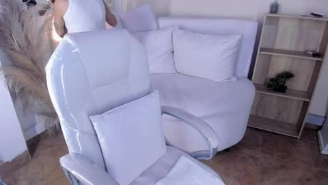 Snapshot of amy_kiitty chatting on 4, 3, 2025 online show from 4, 3, 2025