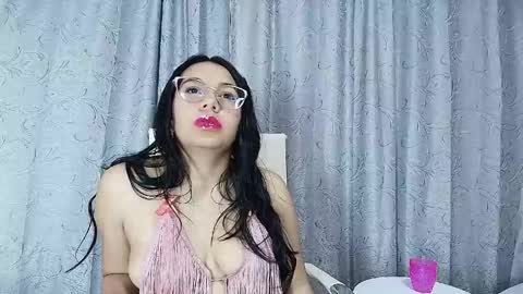 Snapshot of amy_noa chatting on 18, 4, 2026 Emy Noa online show from 18, 4, 2026