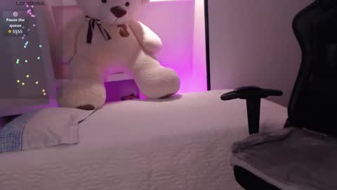 Mia Cristancho online show from 19, 2, 2026