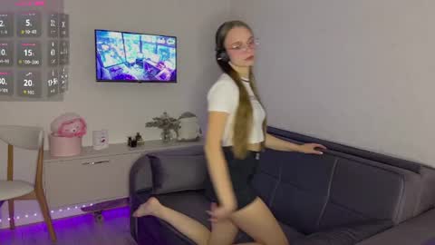 Amy online show from 2, 7, 2026