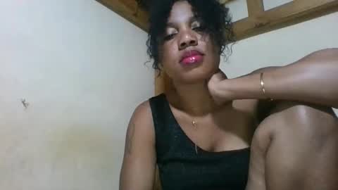 Snapshot of amyatche chatting on 24, 5, 2026 Amyatche online show from 24, 5, 2026