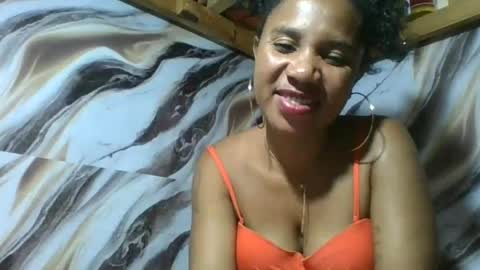 Snapshot of amyatche chatting on 17, 6, 2026 Amyatche online show from 17, 6, 2026