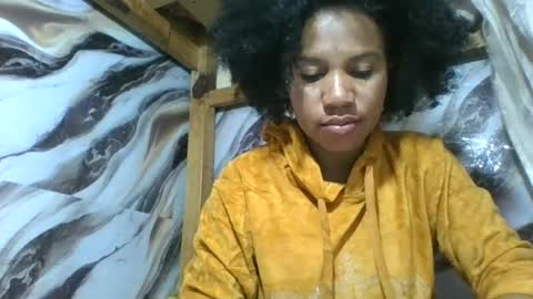 Snapshot of amyatche chatting on 27, 6, 2026 Amyatche online show from 27, 6, 2026