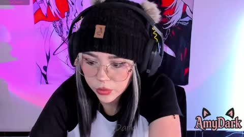 Snapshot of amydark chatting on 26, 4, 2026 Amy online show from 26, 4, 2026