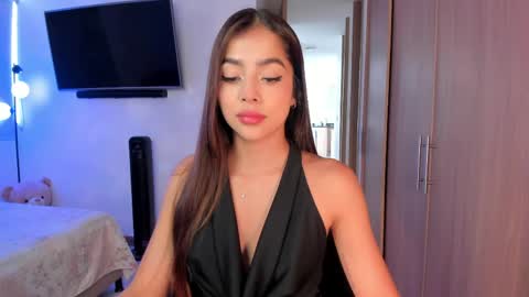 Snapshot of amydavis_ chatting on 27, 4, 2026 Amy online show from 27, 4, 2026