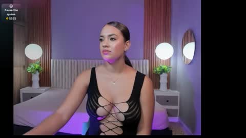 amyjohnsonn online show from 15, 12, 2025