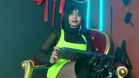 Amy Wong Grey online show from 9, 12, 2024